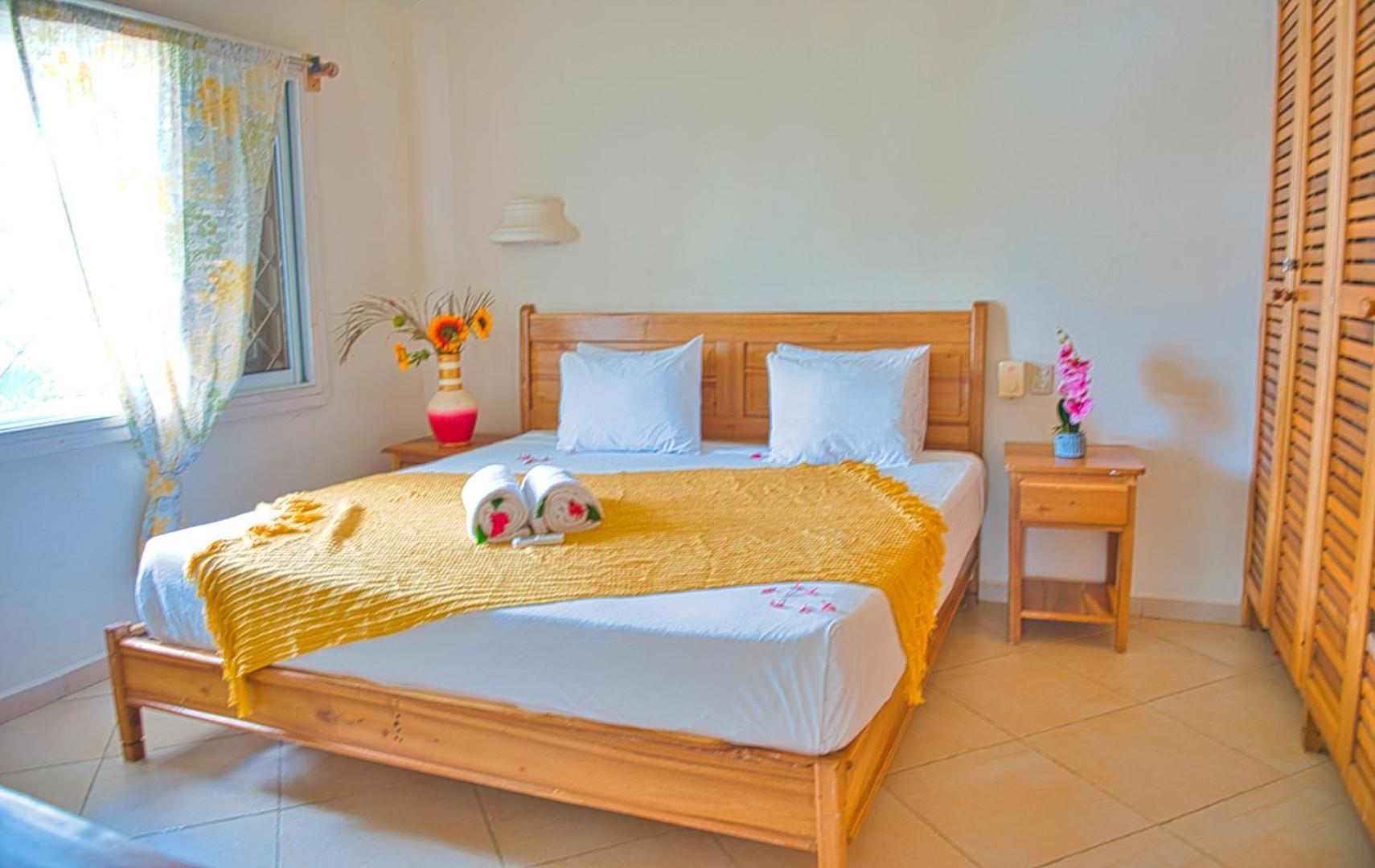 Hoteles Josefina Las Terrenas Exterior photo